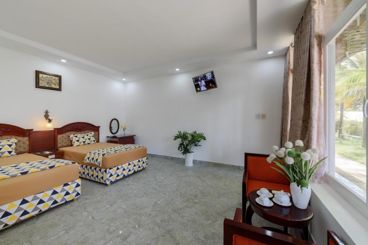 Coastal Village Beach Resort Phu Quoc Bagian luar foto