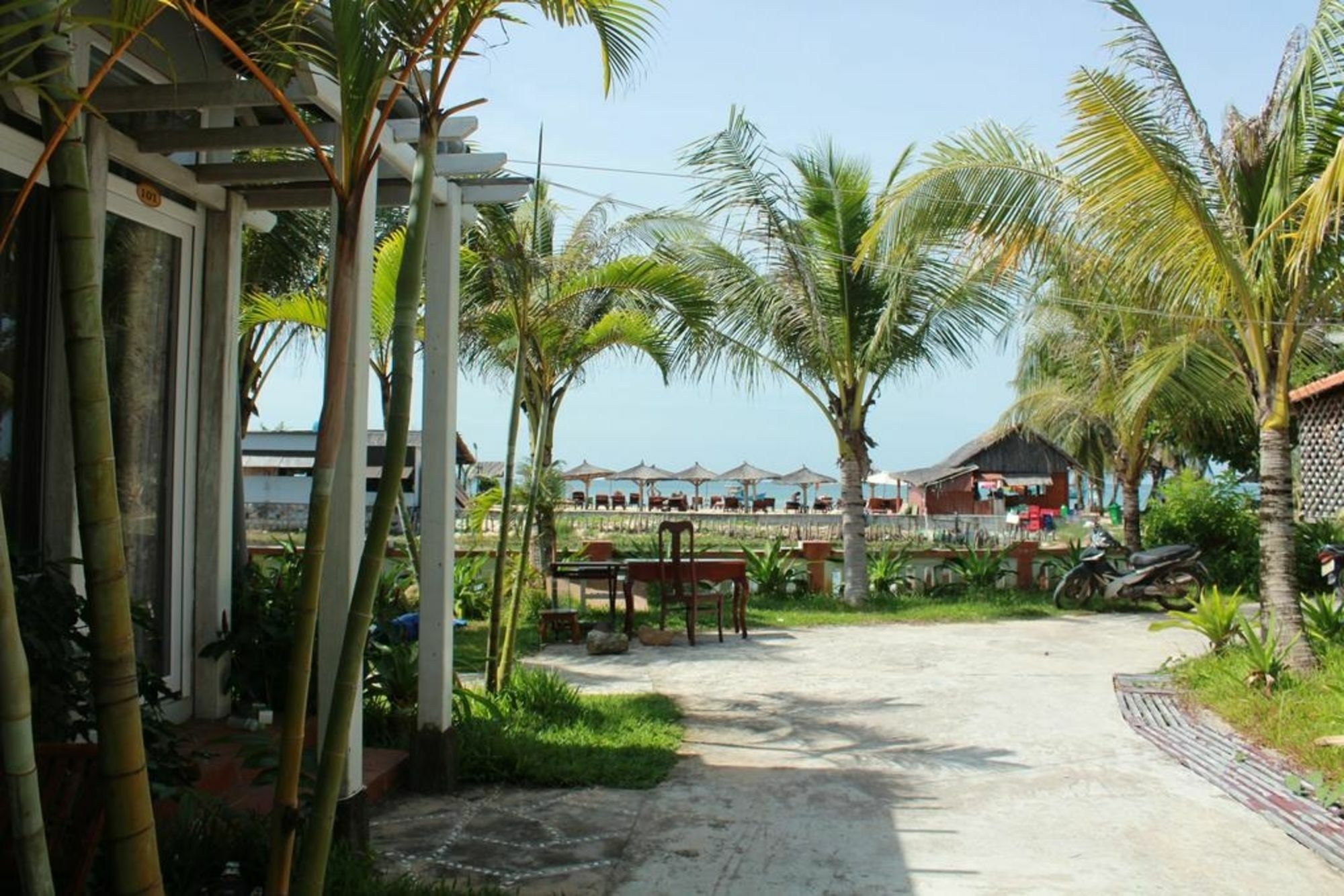 Coastal Village Beach Resort Phu Quoc Bagian luar foto